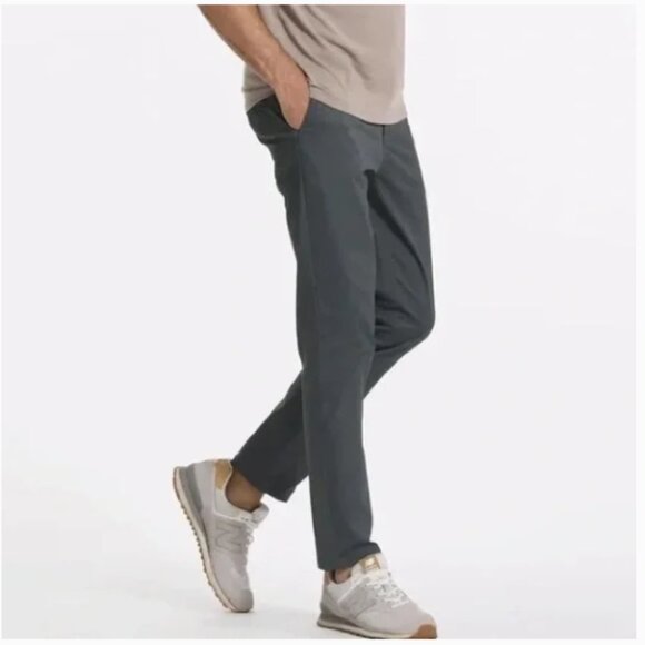Vuori Collins Men’s Gray Chino Pants V43336x29